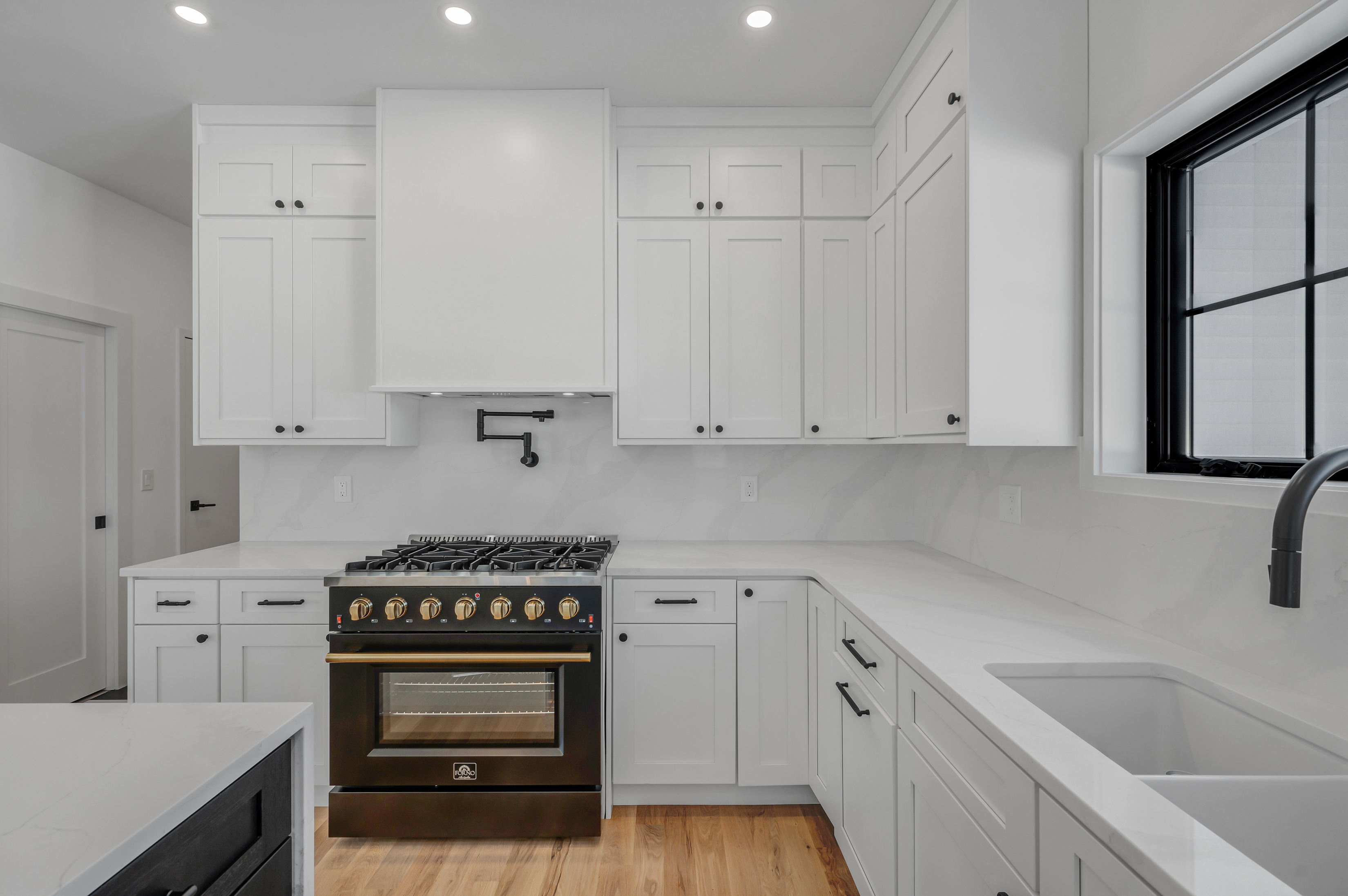  38 Pond Lane, Levittown, NY, 11756 - 物件實景