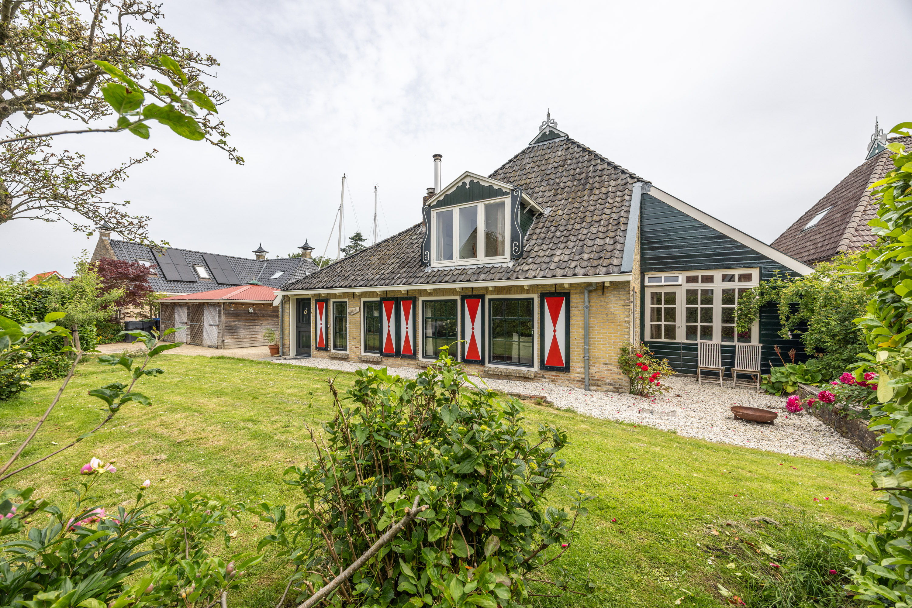  The Waterfront Farmhouse Residence of Terherne - 物件實景