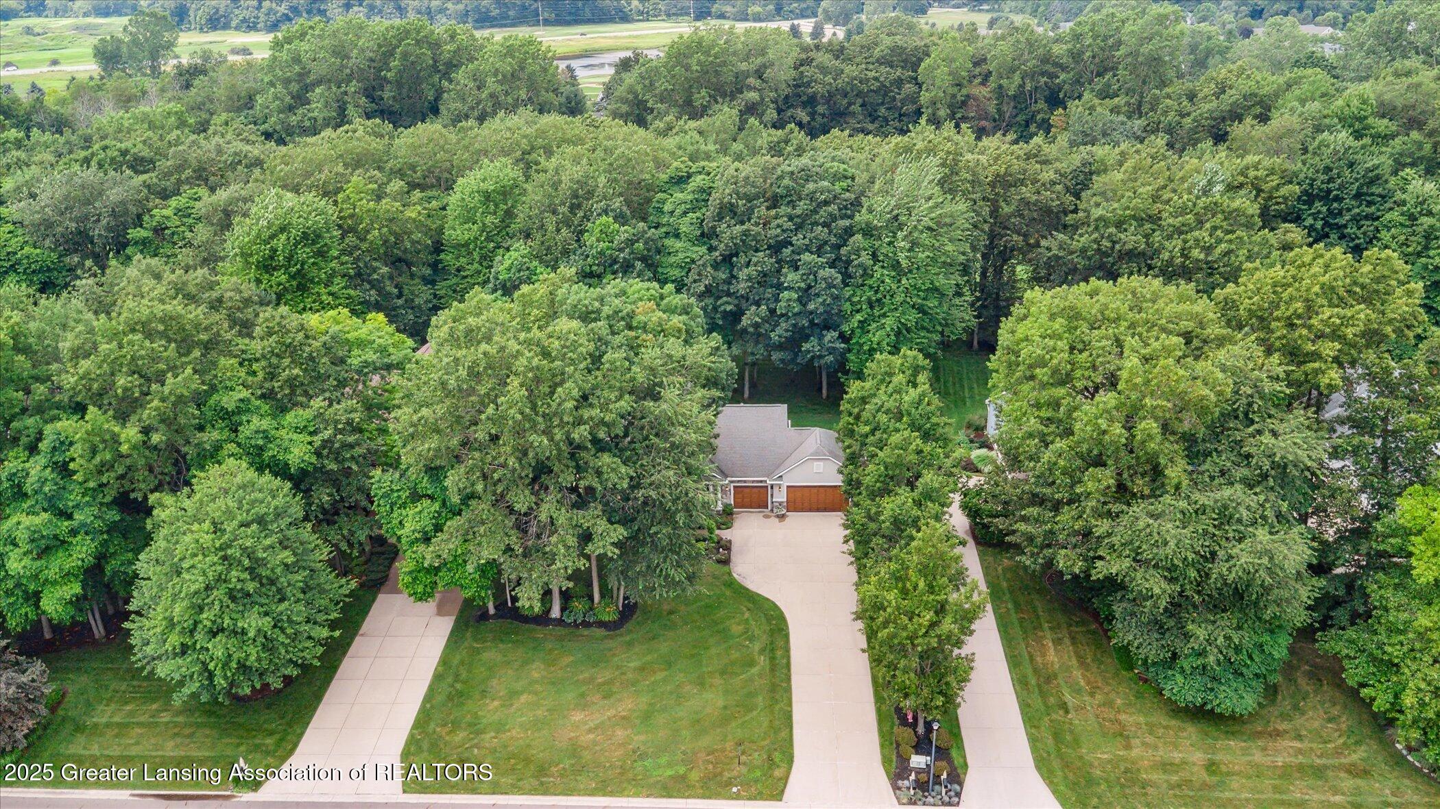 Bath, Michigan, 48808, United States, 4 Bedrooms Bedrooms, ,3 BathroomsBathrooms,Residential,For Sale,1890488