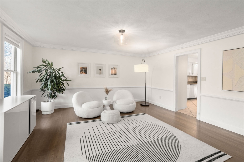 Walpole, Massachusetts, 02081, United States, 4 Bedrooms Bedrooms, ,4 BathroomsBathrooms,Residential,For Sale,1987866