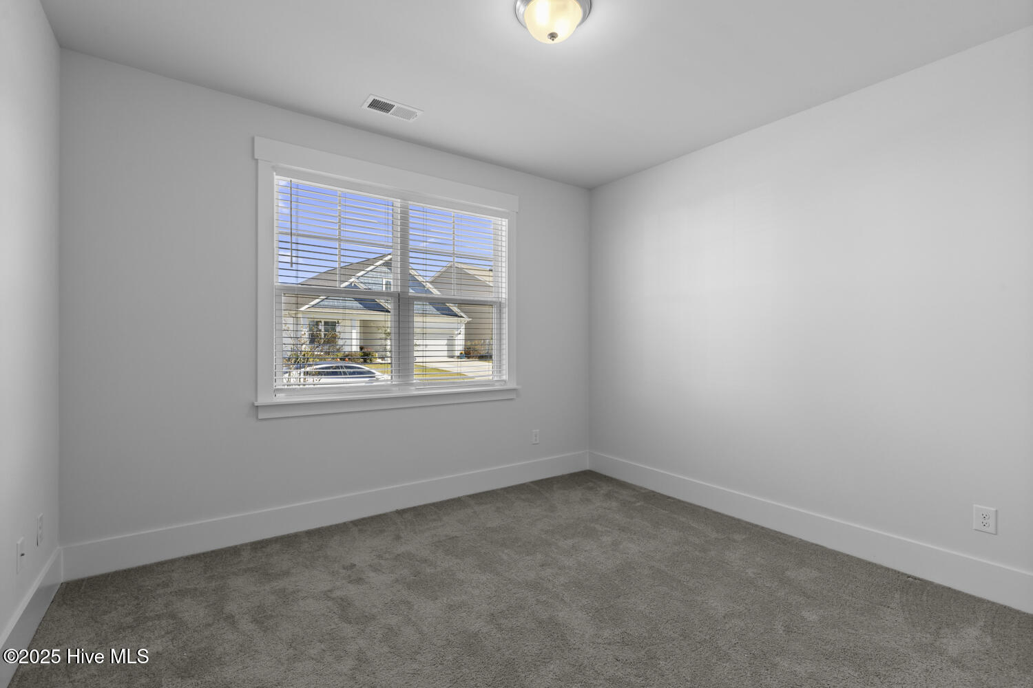 Surf City, North Carolina, 28445, United States, 4 Bedrooms Bedrooms, ,2 BathroomsBathrooms,Residential,For Sale,1987311