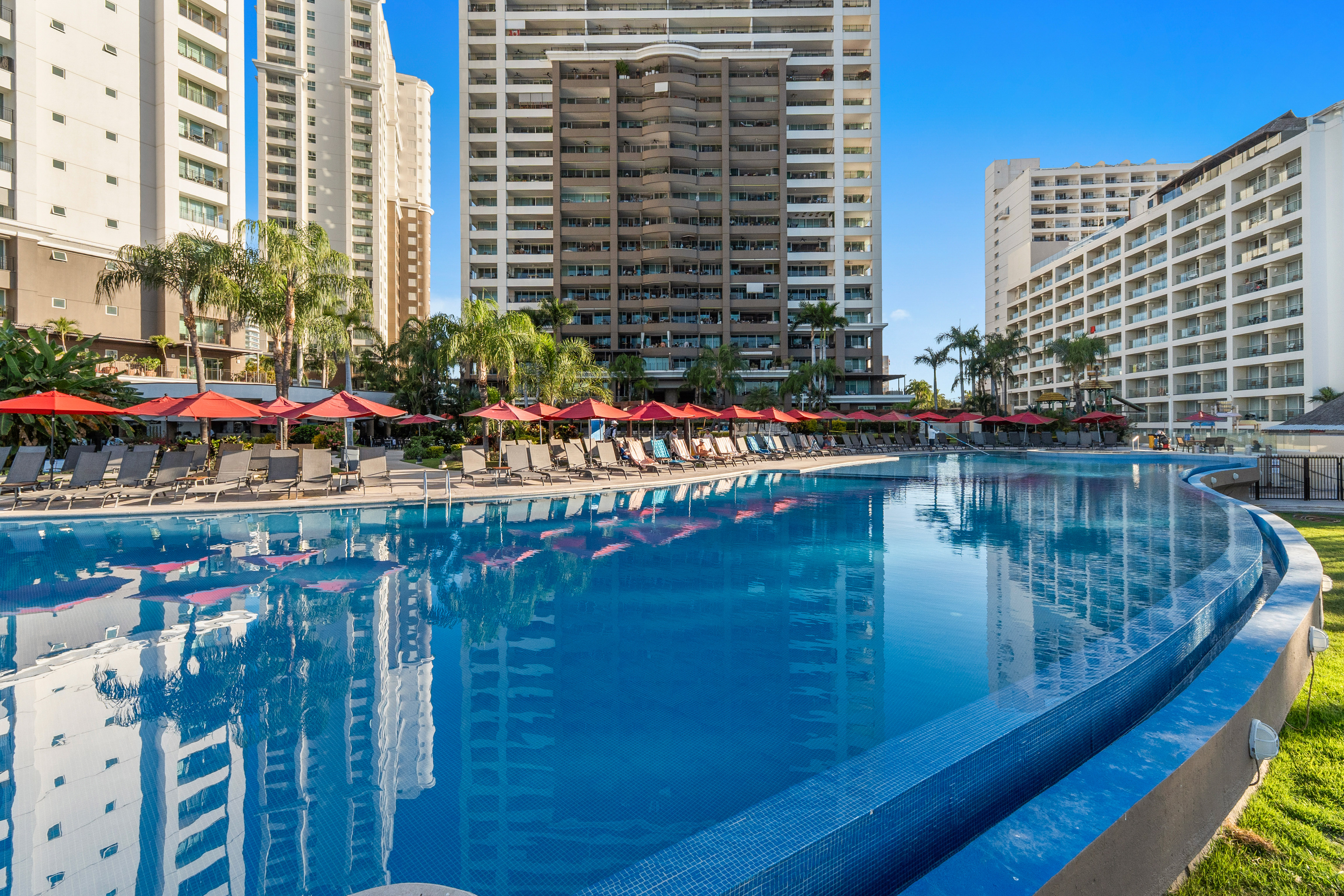  Grand Venetian Hidden Gem  Private terrace with jacuzzi in Puerto Vallarta - 物件實景