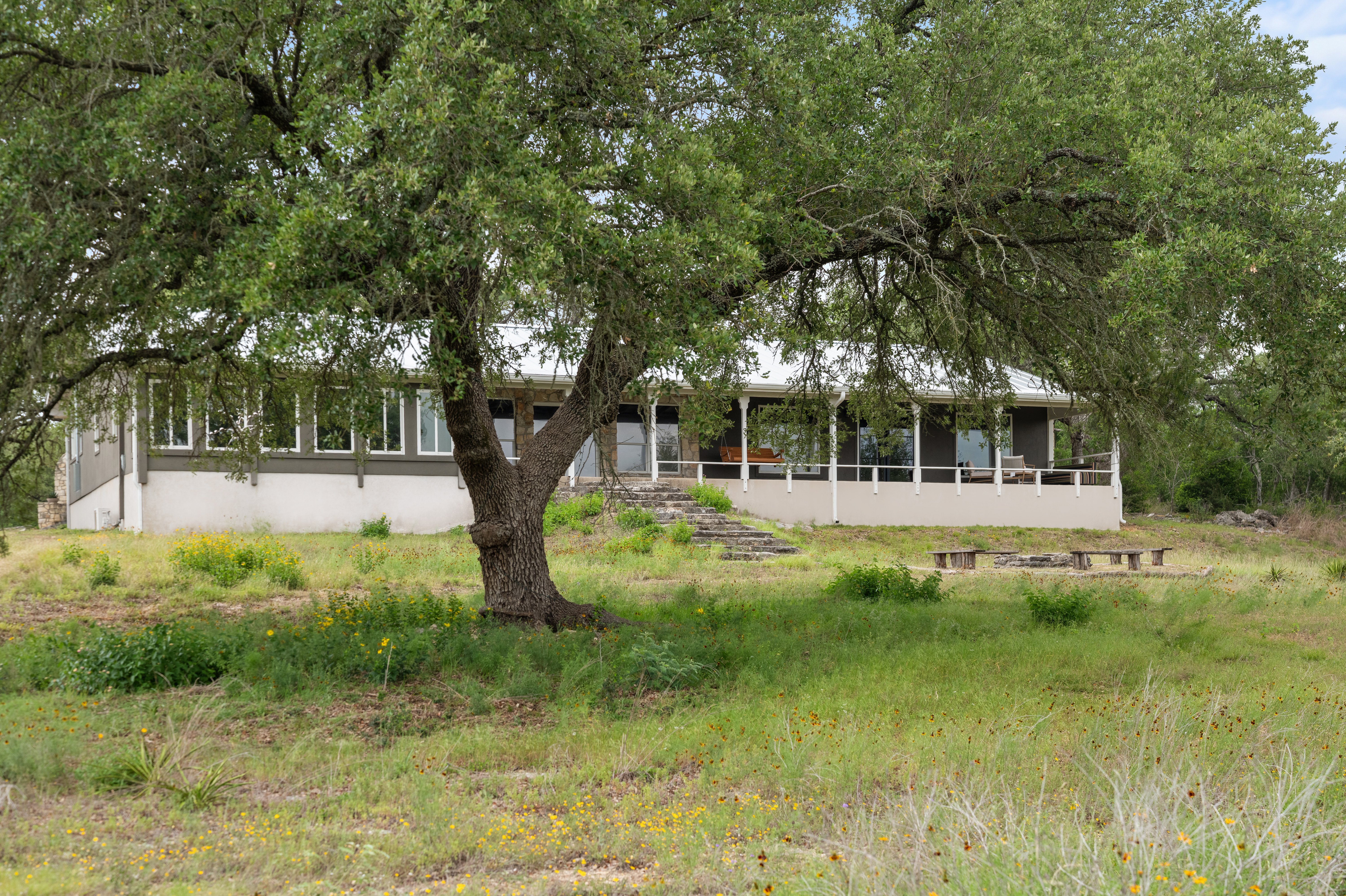  Hill Country Retreat Offering Sweeping Unobstructed Views - 物件實景