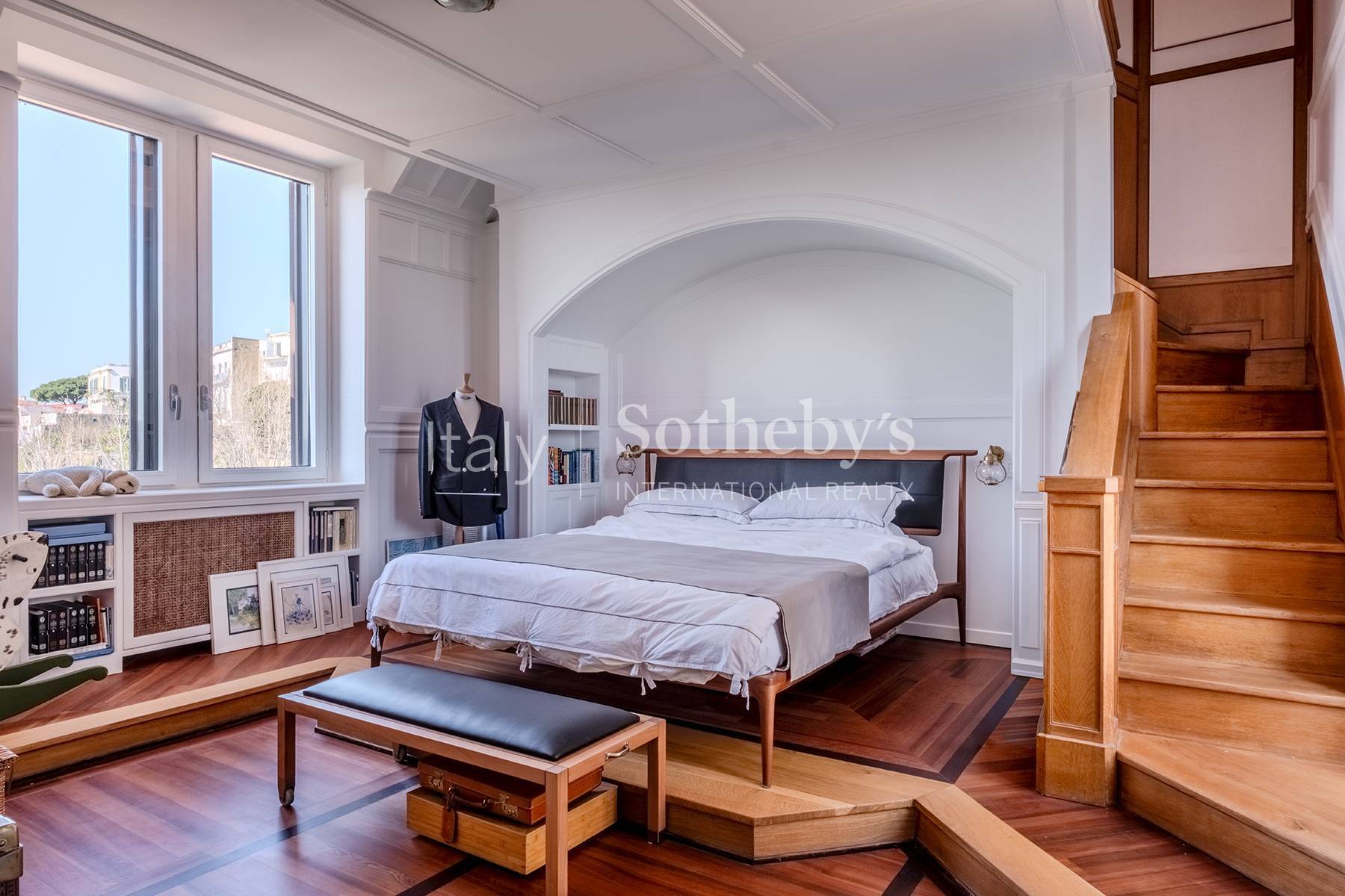  Elegant apartment with a terrace in a historic villa - 物件實景