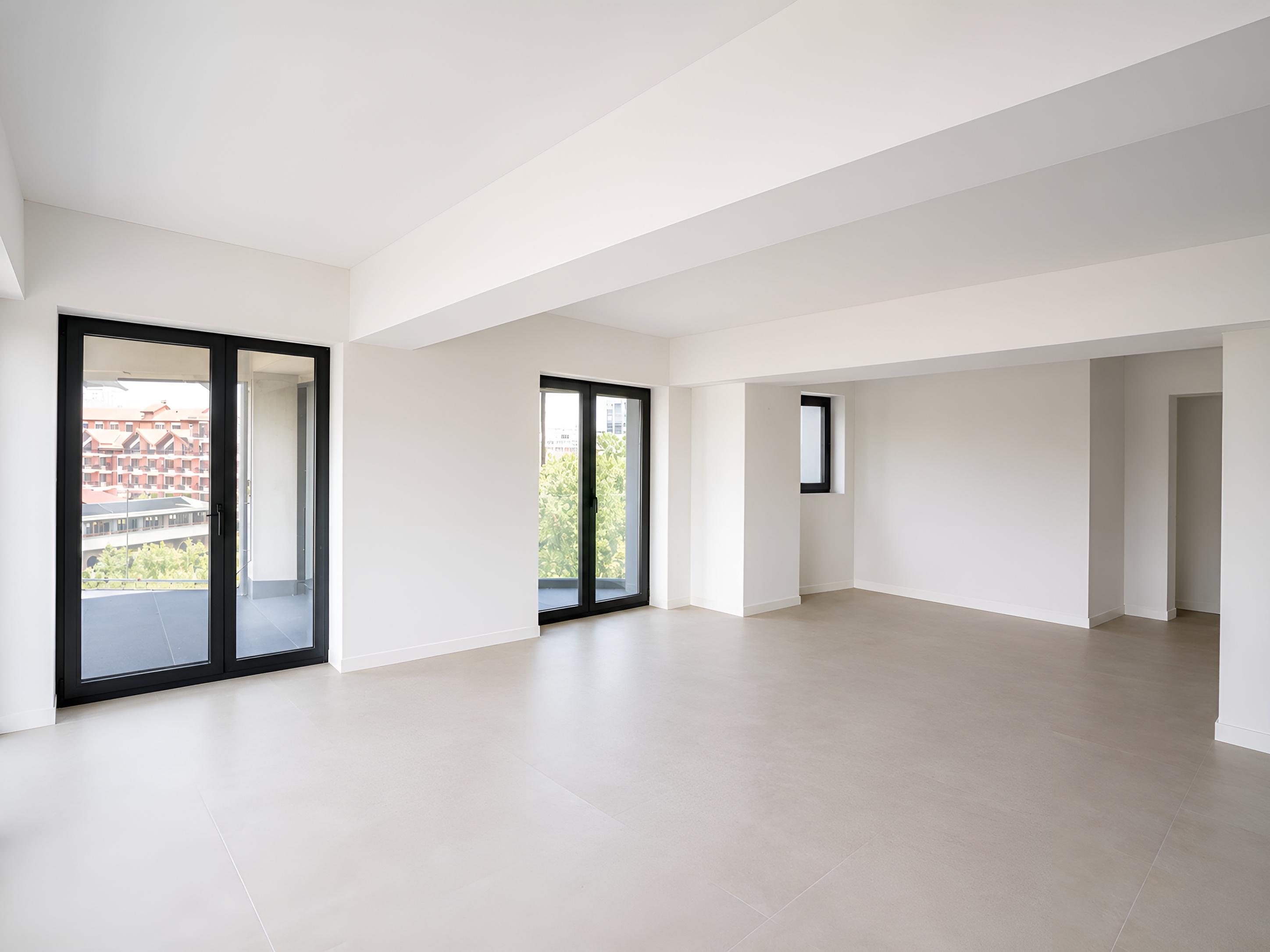  Four-Room Lakefront Apartment with Private Pier Access on Lake Floreasca - 物件實景