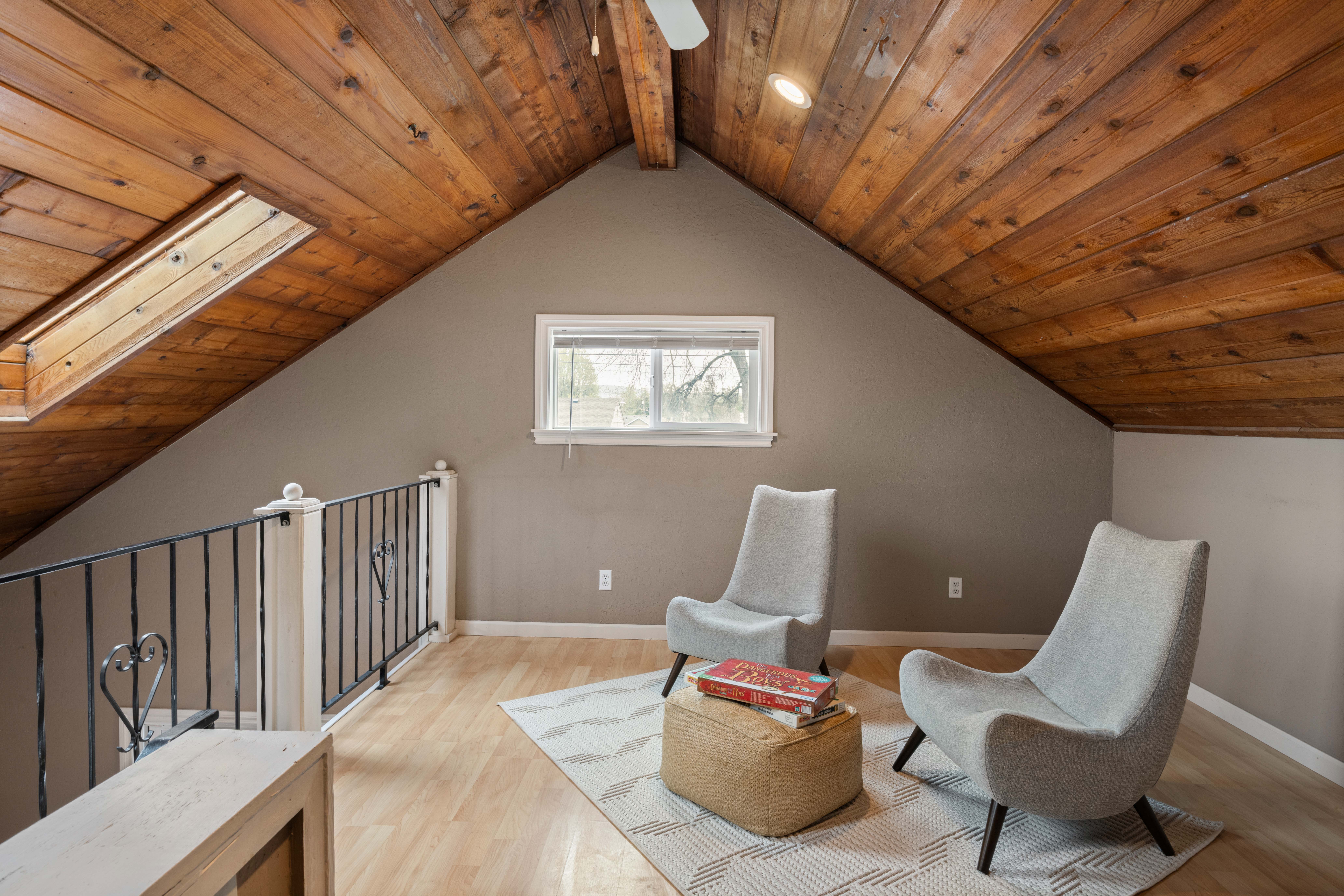  Turn Key Charm with Primary Suite and Loft - 物件實景