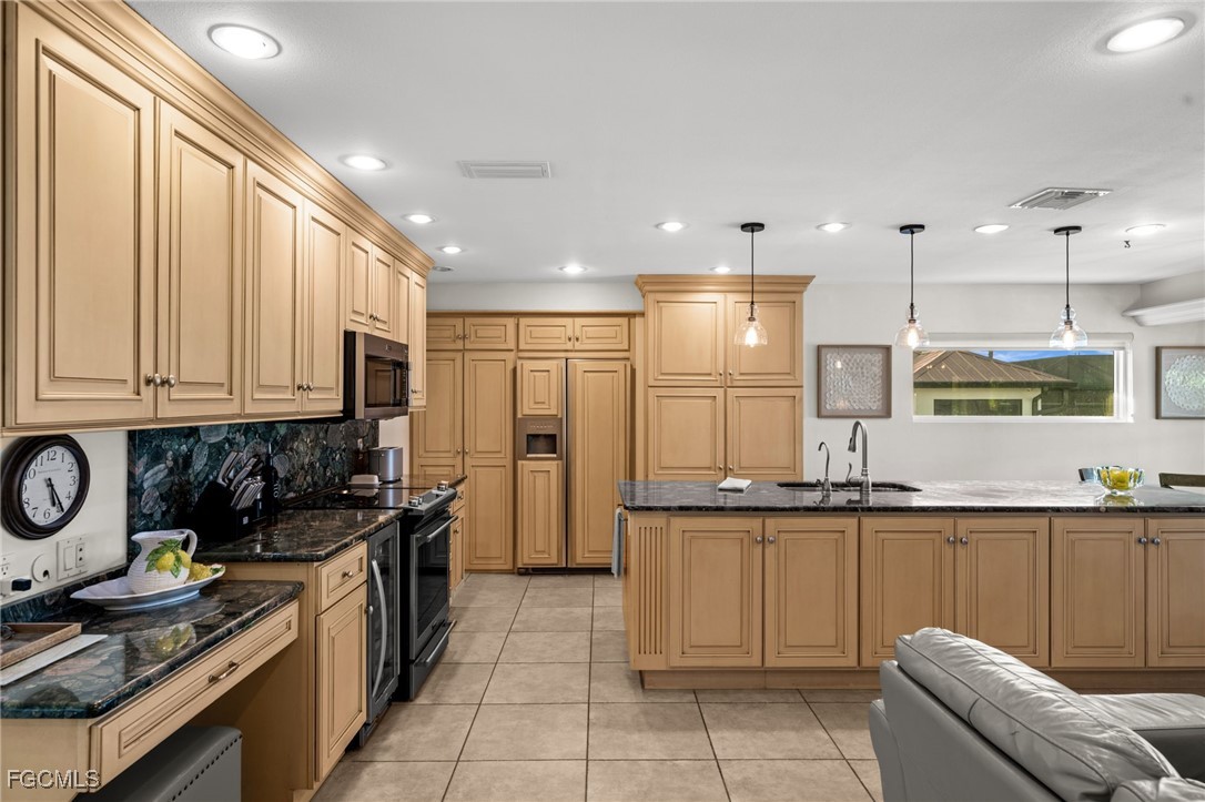 St James City, Florida, 33956, United States, 3 Bedrooms Bedrooms, ,3 BathroomsBathrooms,Residential,For Sale,1992359