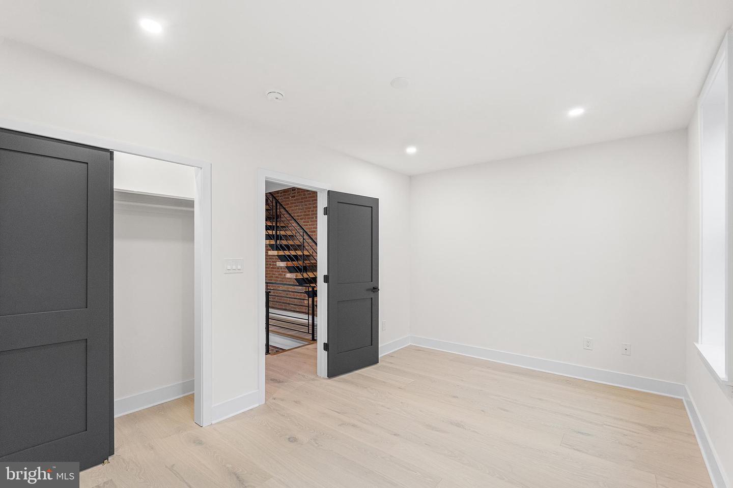 Philadelphia, Pennsylvania, 19125, United States, 3 Bedrooms Bedrooms, ,3 BathroomsBathrooms,Residential,For Sale,1954864