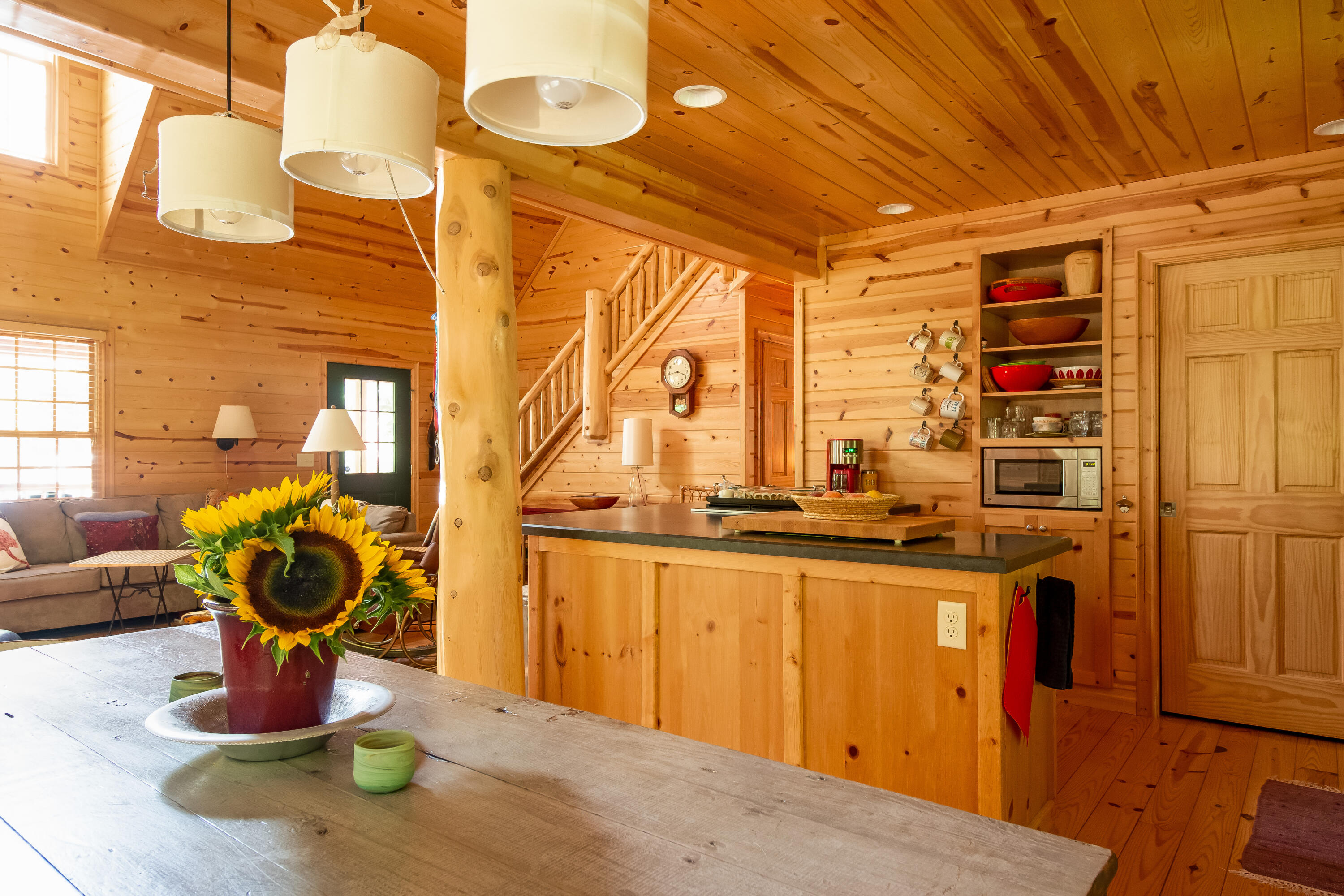 Saugatuck, Michigan, 49453, United States, 3 Bedrooms Bedrooms, ,3 BathroomsBathrooms,Residential,For Sale,1981176