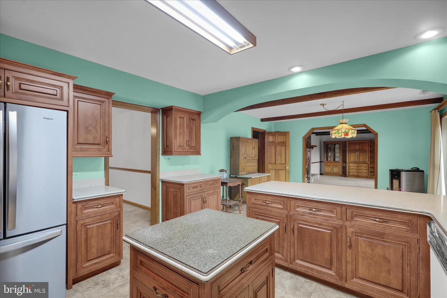 Lebanon, Pennsylvania, 17042, United States, 4 Bedrooms Bedrooms, ,3 BathroomsBathrooms,Residential,For Sale,1998150