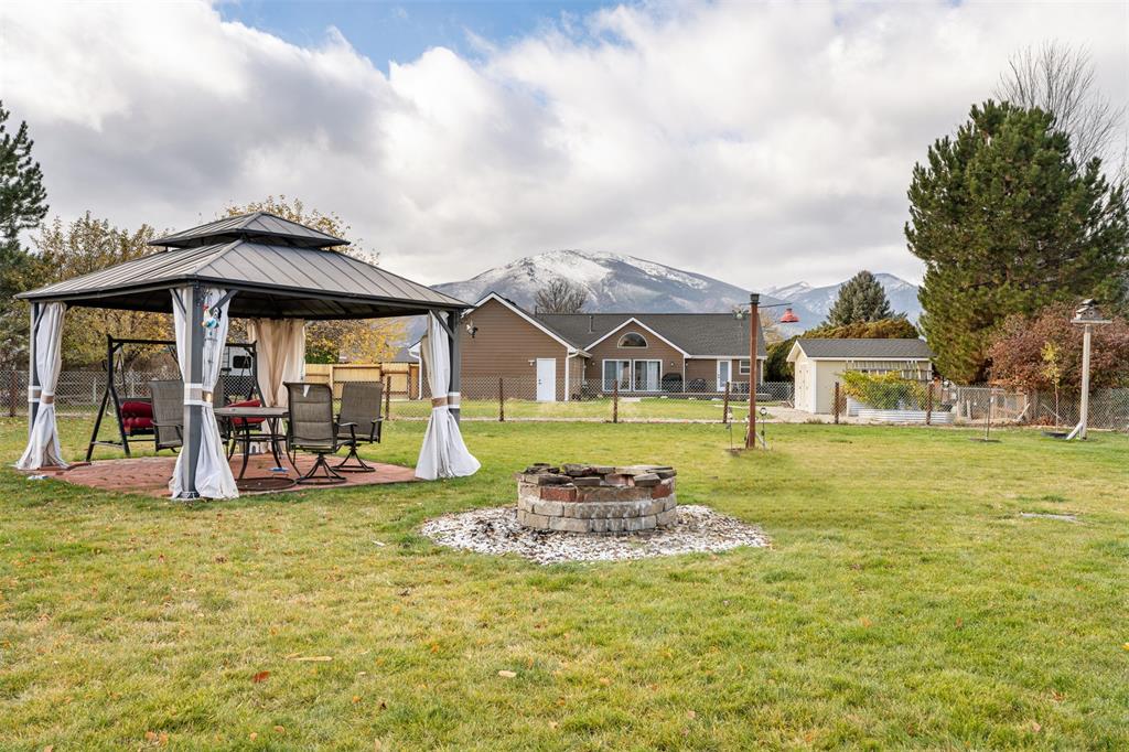 Hamilton, Montana, 59840, United States, 3 Bedrooms Bedrooms, ,2 BathroomsBathrooms,Residential,For Sale,1990446