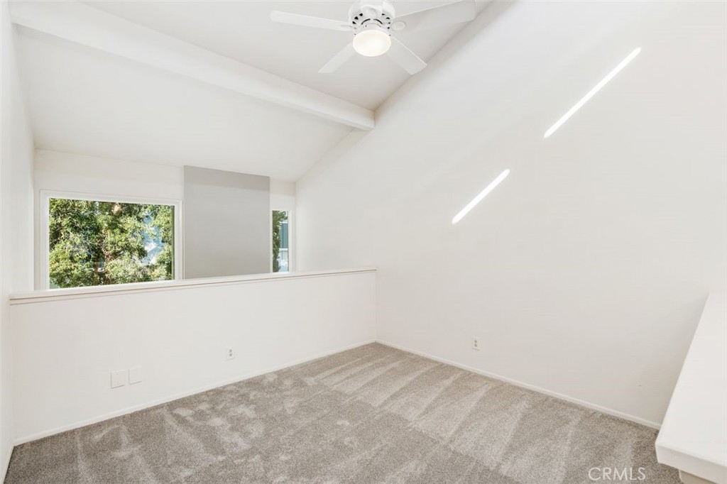 Northridge, California, 91325, United States, 2 Bedrooms Bedrooms, ,3 BathroomsBathrooms,Residential,For Sale,1991947