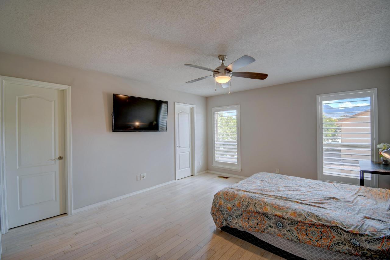 8612 LUNA VITA Court NE, Albuquerque, New Mexico, 87113, United States, 5 Bedrooms Bedrooms, ,3 BathroomsBathrooms,Residential,For Sale,8612 LUNA VITA Court NE,1616407