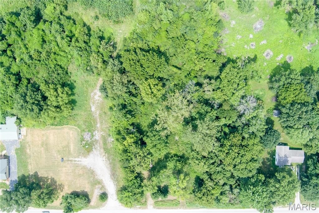 Edwardsville, Illinois, 62025, United States, 5 Bedrooms Bedrooms, ,4 BathroomsBathrooms,Residential,For Sale,1975622