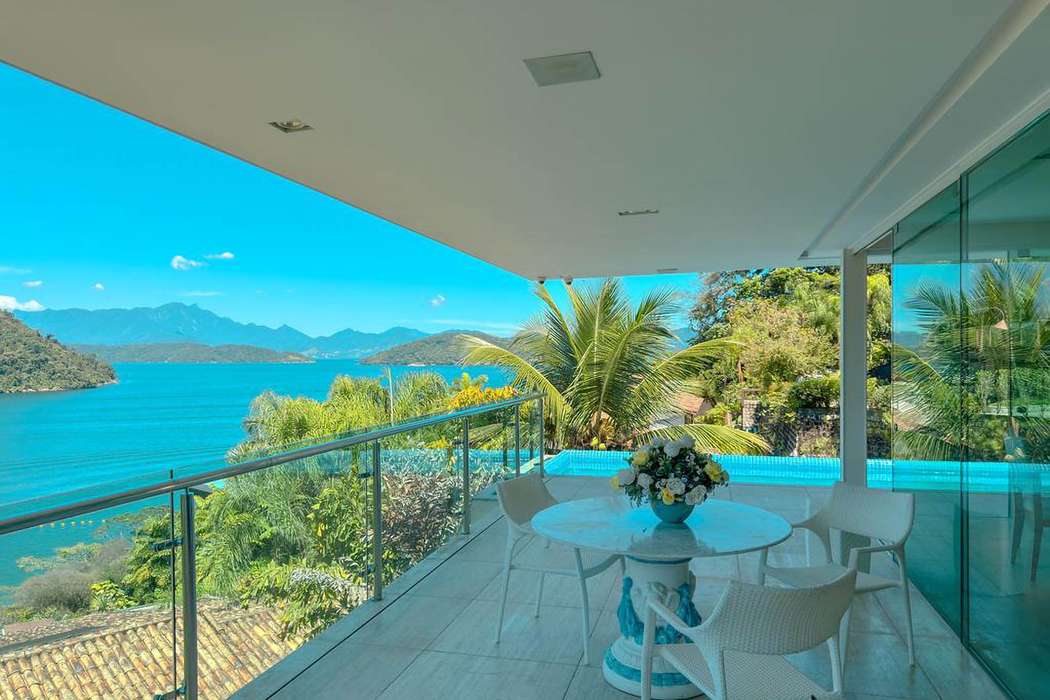  House at Iate Clube de Santos in Angra dos Reis - 物件實景