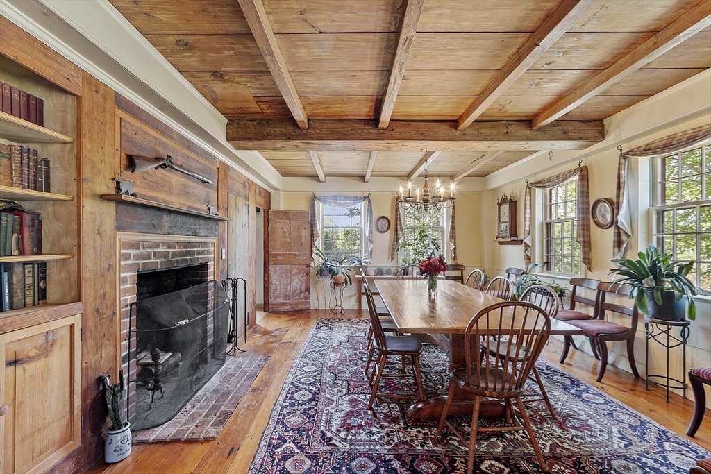 Ashby, Massachusetts, 01431, United States, 4 Bedrooms Bedrooms, ,3 BathroomsBathrooms,Residential,For Sale,1917455
