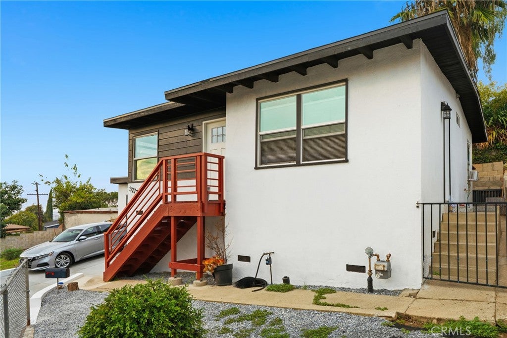 Los Angeles, California, 90063, United States, 2 Bedrooms Bedrooms, ,1 BathroomBathrooms,Residential,For Sale,1990797