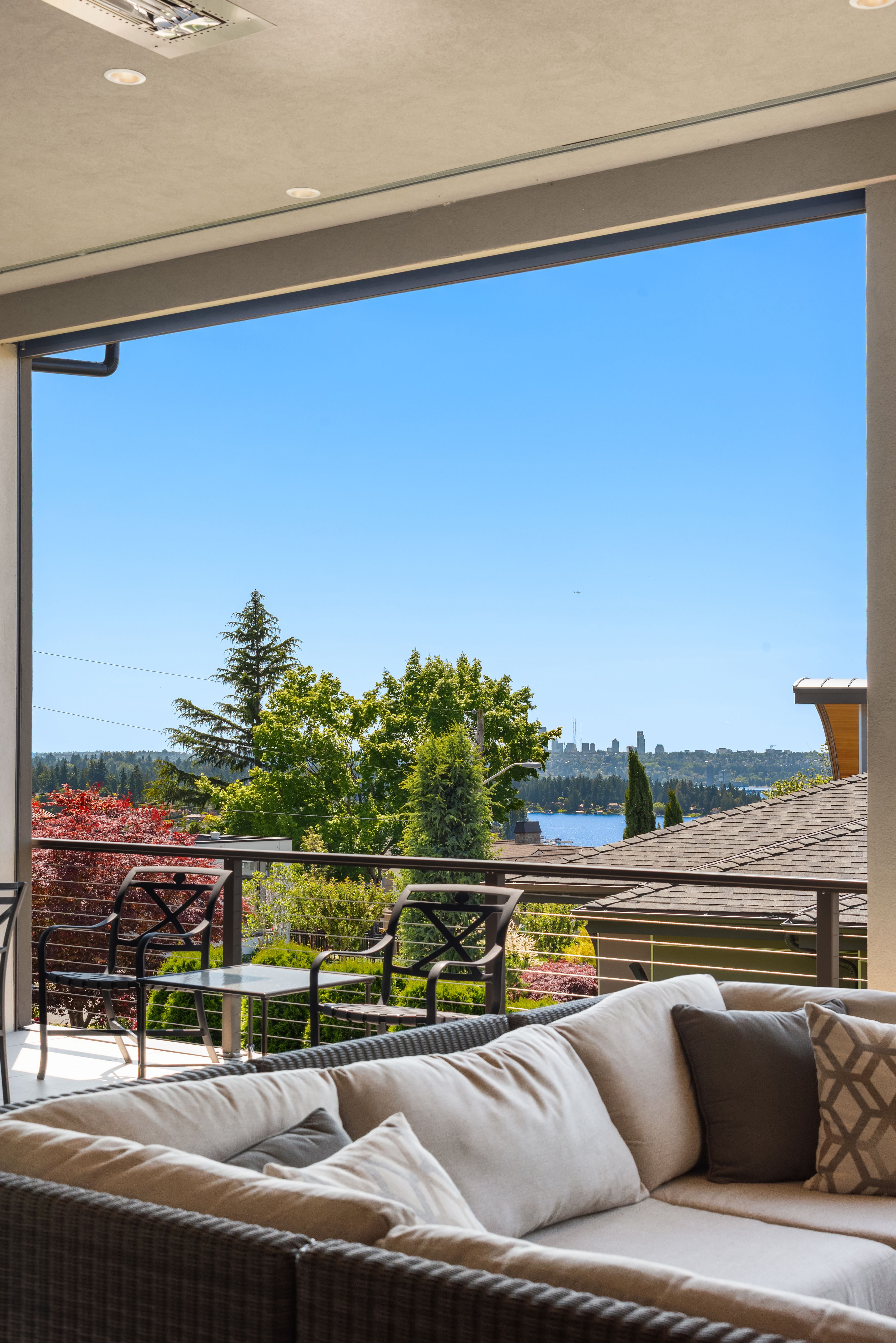  10410 NE 58th St, Kirkland, WA 98033 - 物件實景