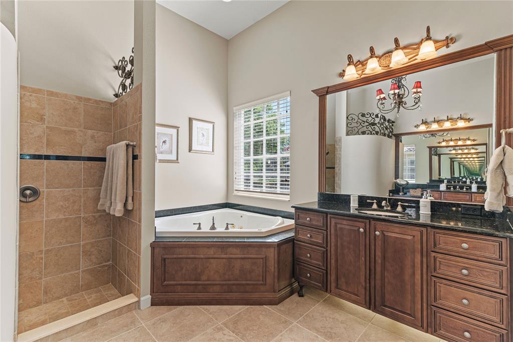 Lake Mary, Florida, 32746, United States, 5 Bedrooms Bedrooms, ,4 BathroomsBathrooms,Residential,For Sale,1827017