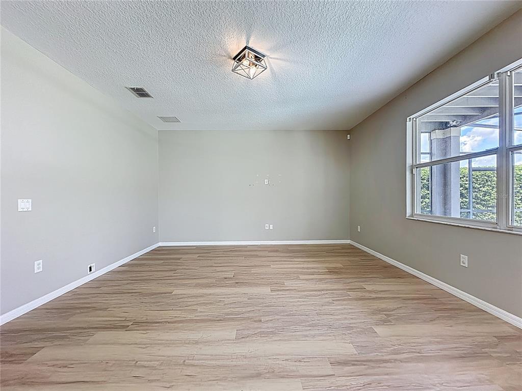 Davenport, Florida, 33896, United States, 5 Bedrooms Bedrooms, ,4 BathroomsBathrooms,Residential,For Sale,1839157