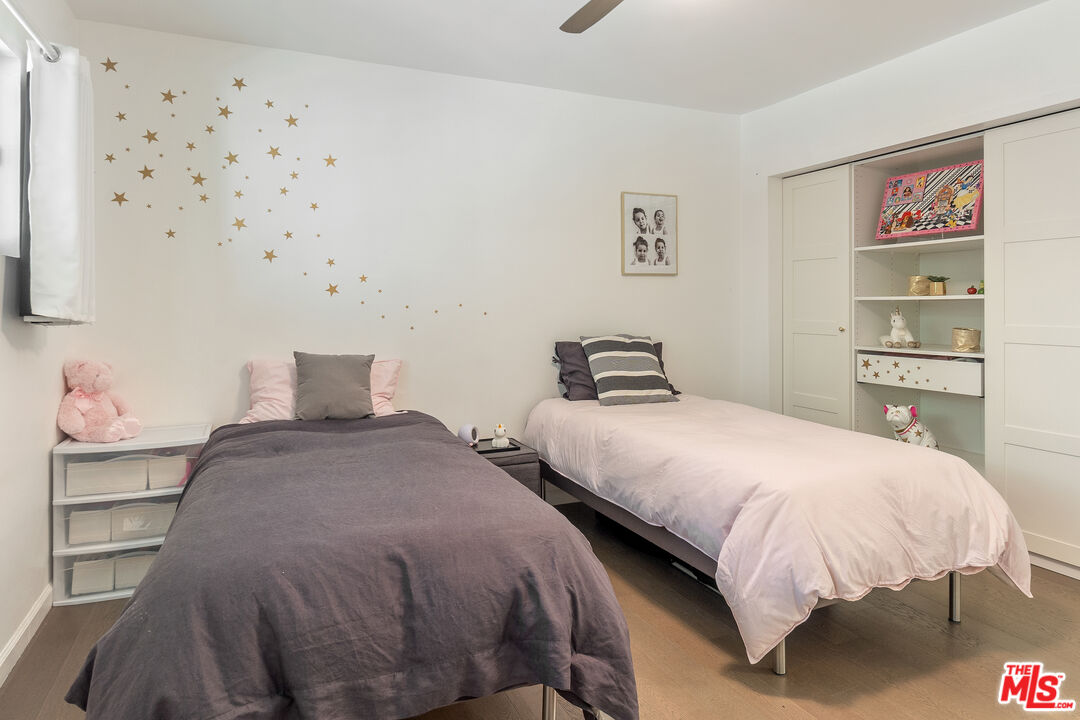 West Hollywood, California, 90046, United States, 2 Bedrooms Bedrooms, ,2 BathroomsBathrooms,Residential,For Sale,1794997