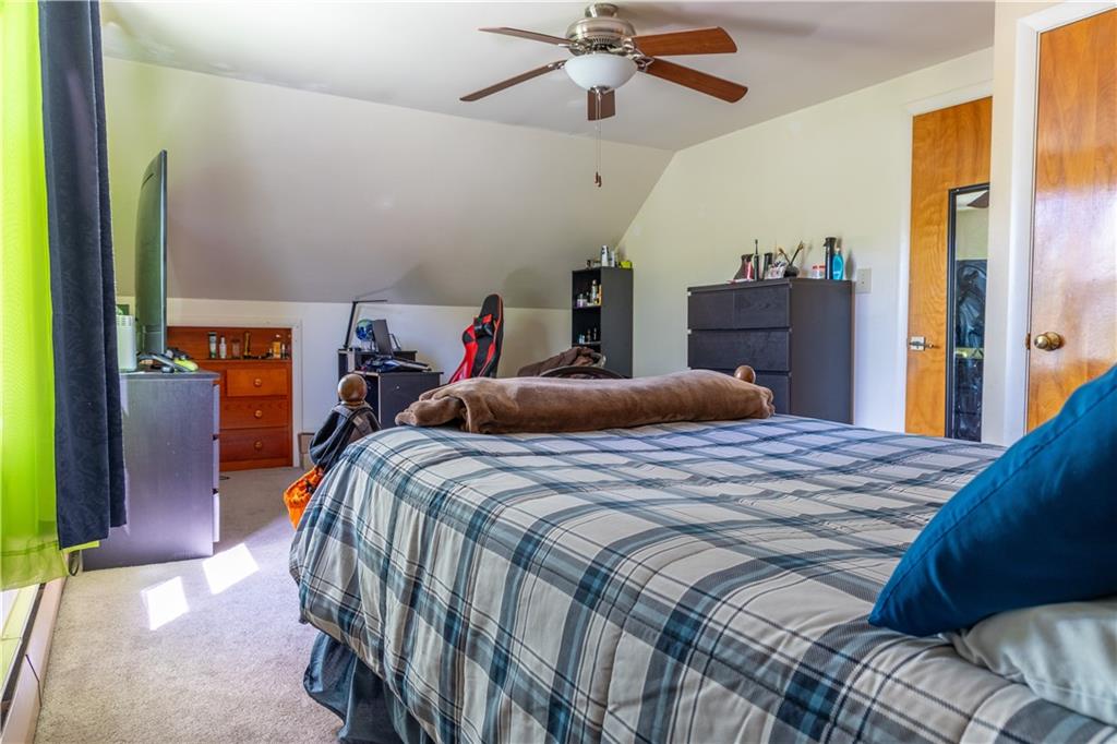 Warwick, Rhode Island, 02886, United States, 4 Bedrooms Bedrooms, ,1 BathroomBathrooms,Residential,For Sale,1943403