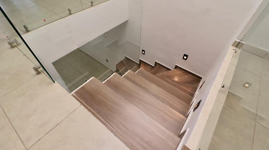 Morelia, Michoacán de Ocampo, 58195, Mexico, 5 Bedrooms Bedrooms, ,4 BathroomsBathrooms,Residential,For Sale,1918405
