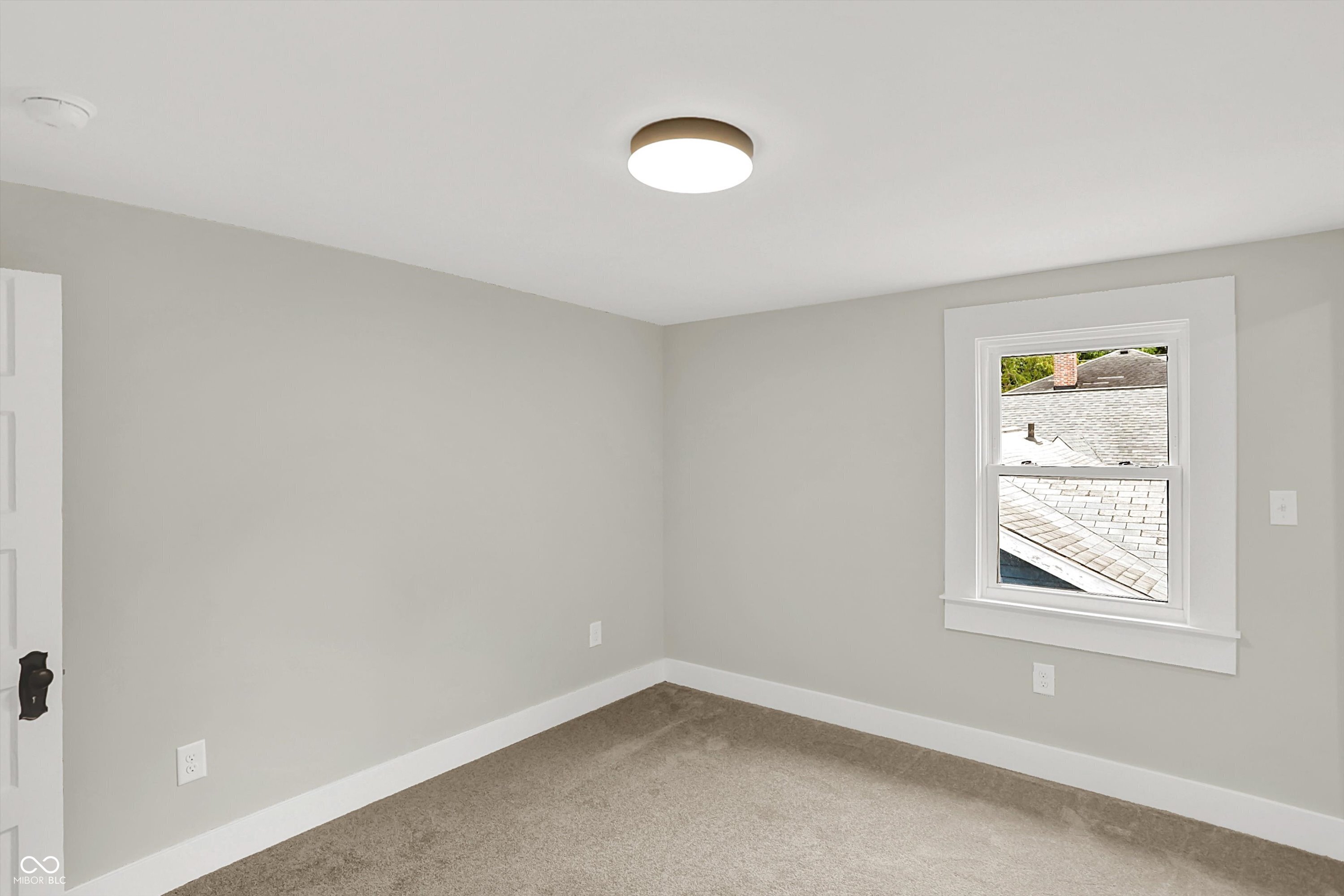 Indianapolis, Indiana, 46205, United States, 3 Bedrooms Bedrooms, ,3 BathroomsBathrooms,Residential,For Sale,1982816