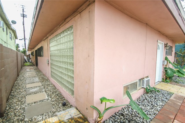 Huntington Park, California, 90255, United States, ,Residential,For Sale,1981517