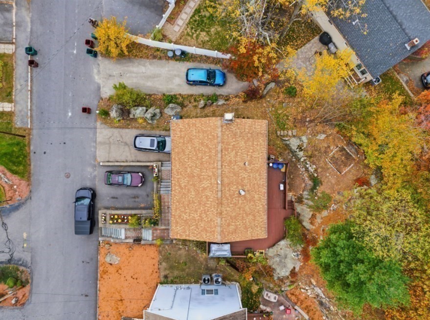 Lowell, Massachusetts, 01852, United States, 3 Bedrooms Bedrooms, ,3 BathroomsBathrooms,Residential,For Sale,2001570