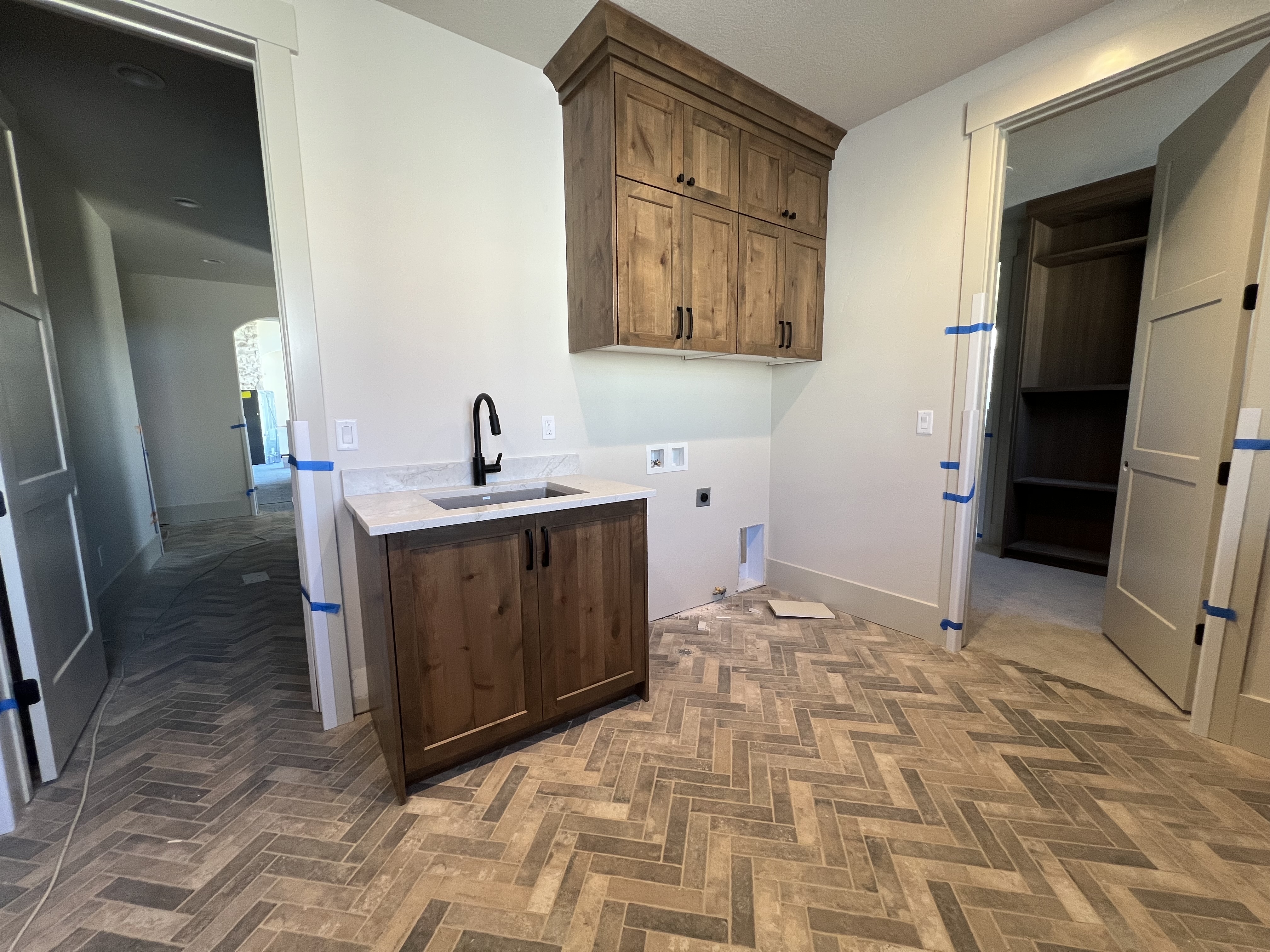 Mantua, Utah, 84324, United States, 4 Bedrooms Bedrooms, ,3 BathroomsBathrooms,Residential,For Sale,1793207