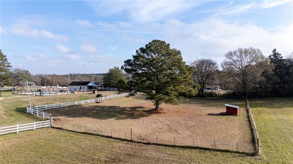 Calhoun, Georgia, 30701, United States, 4 Bedrooms Bedrooms, ,4 BathroomsBathrooms,Residential,For Sale,2005129