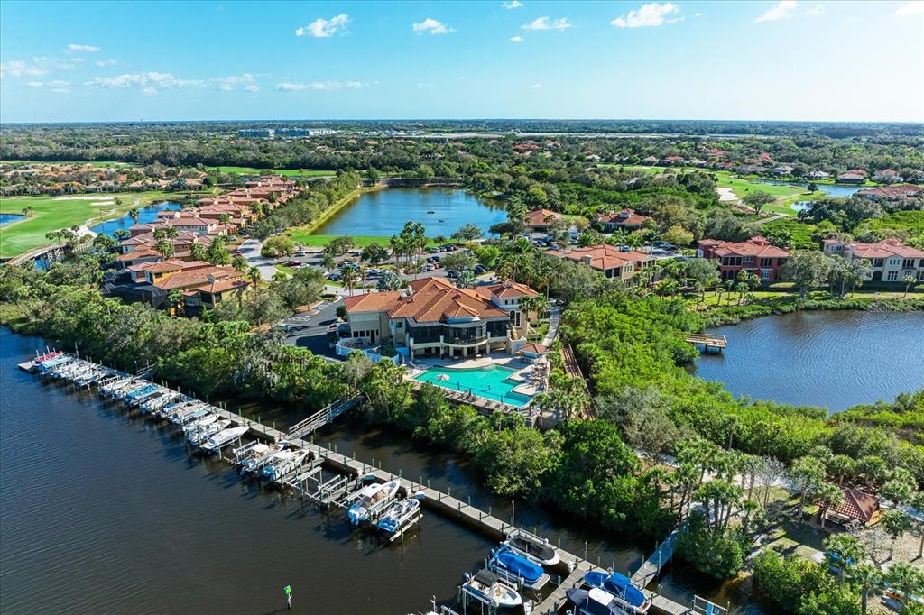 Bradenton, Florida, 34212, United States, 2 Bedrooms Bedrooms, ,2 BathroomsBathrooms,Residential,For Sale,1916954
