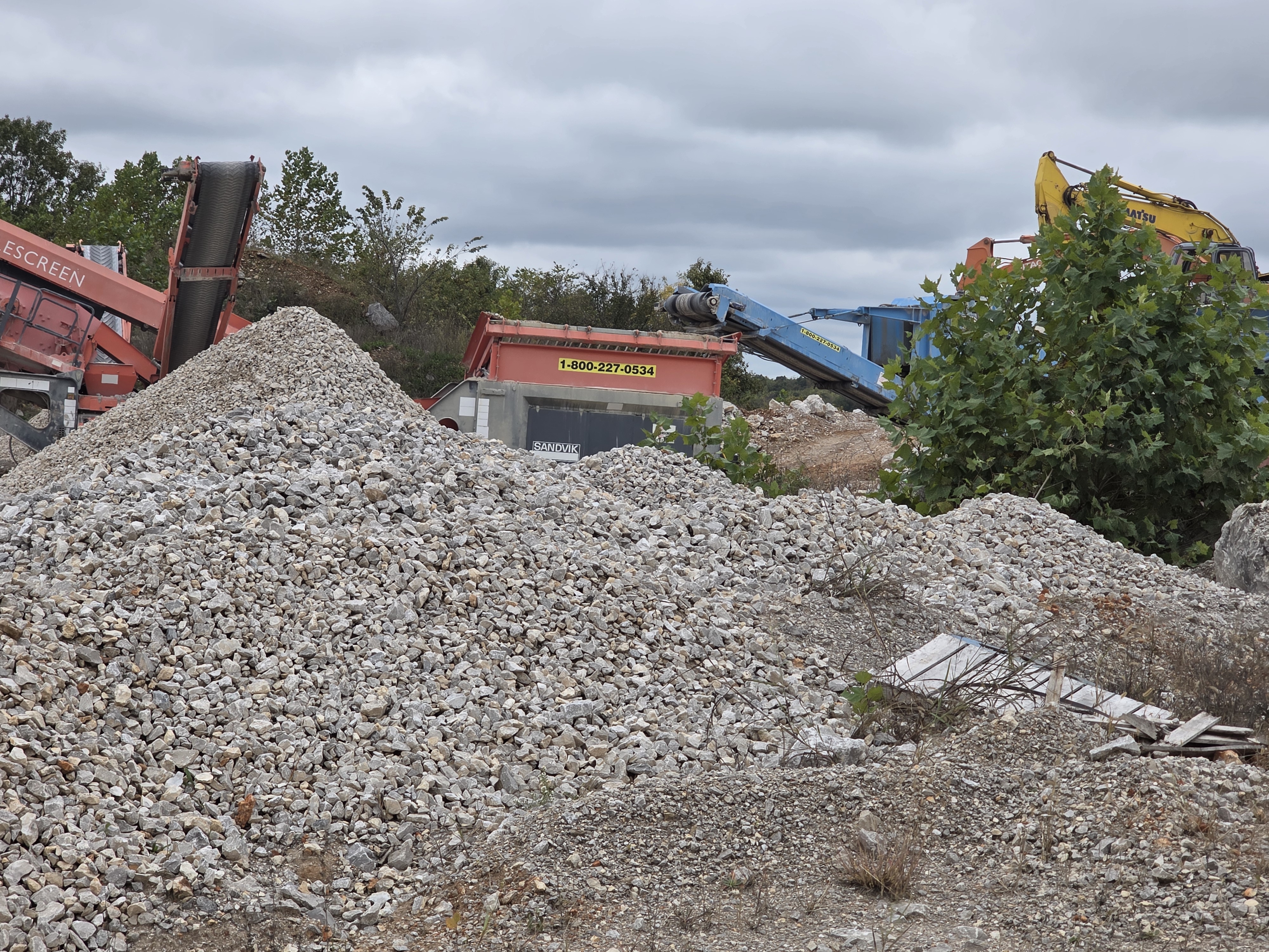 Pierce City, Missouri, 65723, United States, 2 Bedrooms Bedrooms, ,2 BathroomsBathrooms,Residential,For Sale,1987385