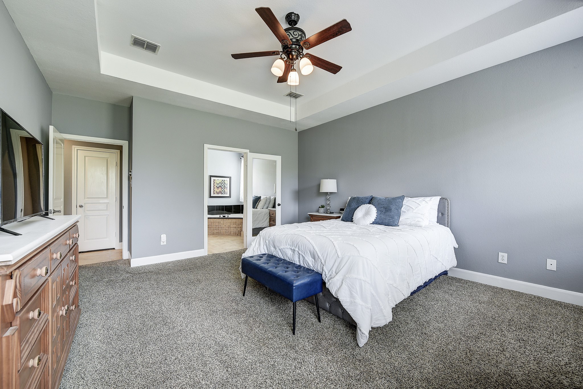 Little Elm, Texas, 75068, United States, 4 Bedrooms Bedrooms, ,4 BathroomsBathrooms,Residential,For Sale,1924720