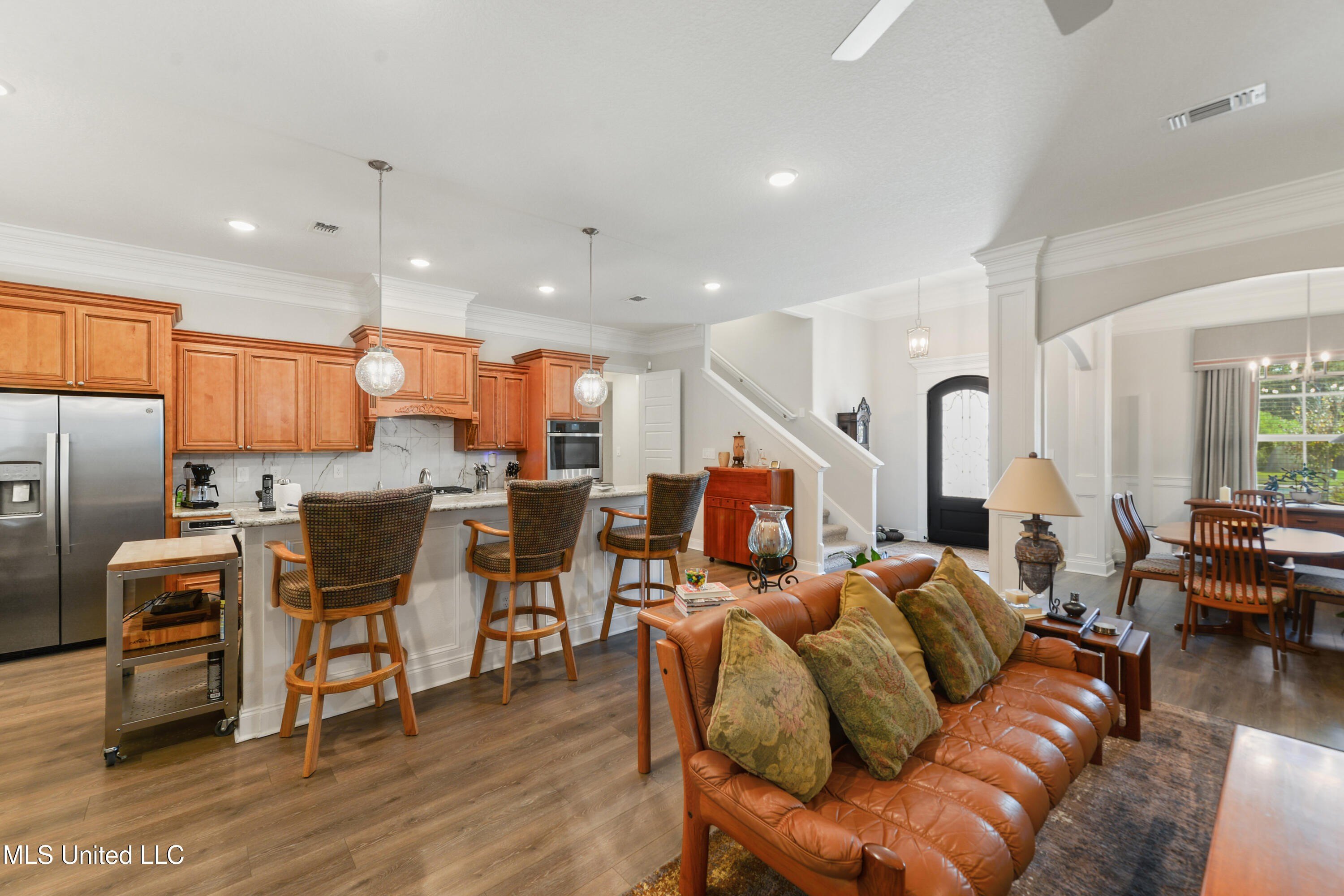 Gulfport, Mississippi, 39503, United States, 5 Bedrooms Bedrooms, ,3 BathroomsBathrooms,Residential,For Sale,1979883