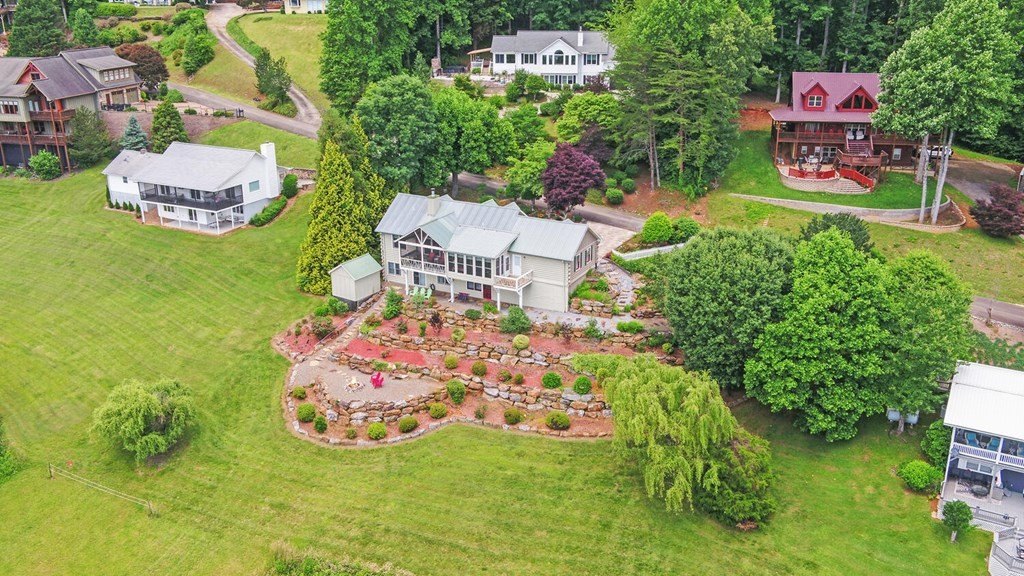 Young Harris, Georgia, 30582, United States, 3 Bedrooms Bedrooms, ,3 BathroomsBathrooms,Residential,For Sale,1974109