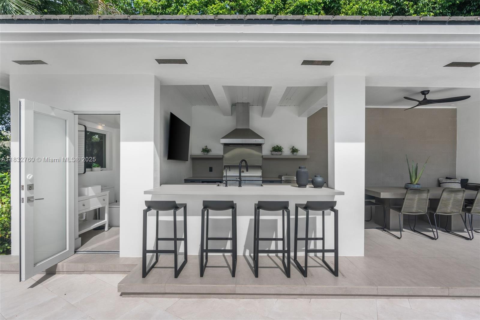 Miami, Florida, 33137, United States, 4 Bedrooms Bedrooms, ,5 BathroomsBathrooms,Residential,For Sale,1883564