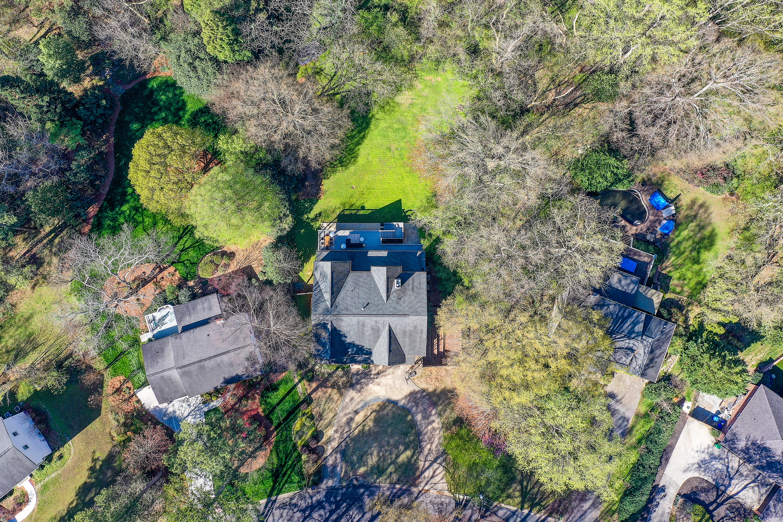  Exceptional Space and Craftsmanship in Custom Brookhaven Home - 物件實景