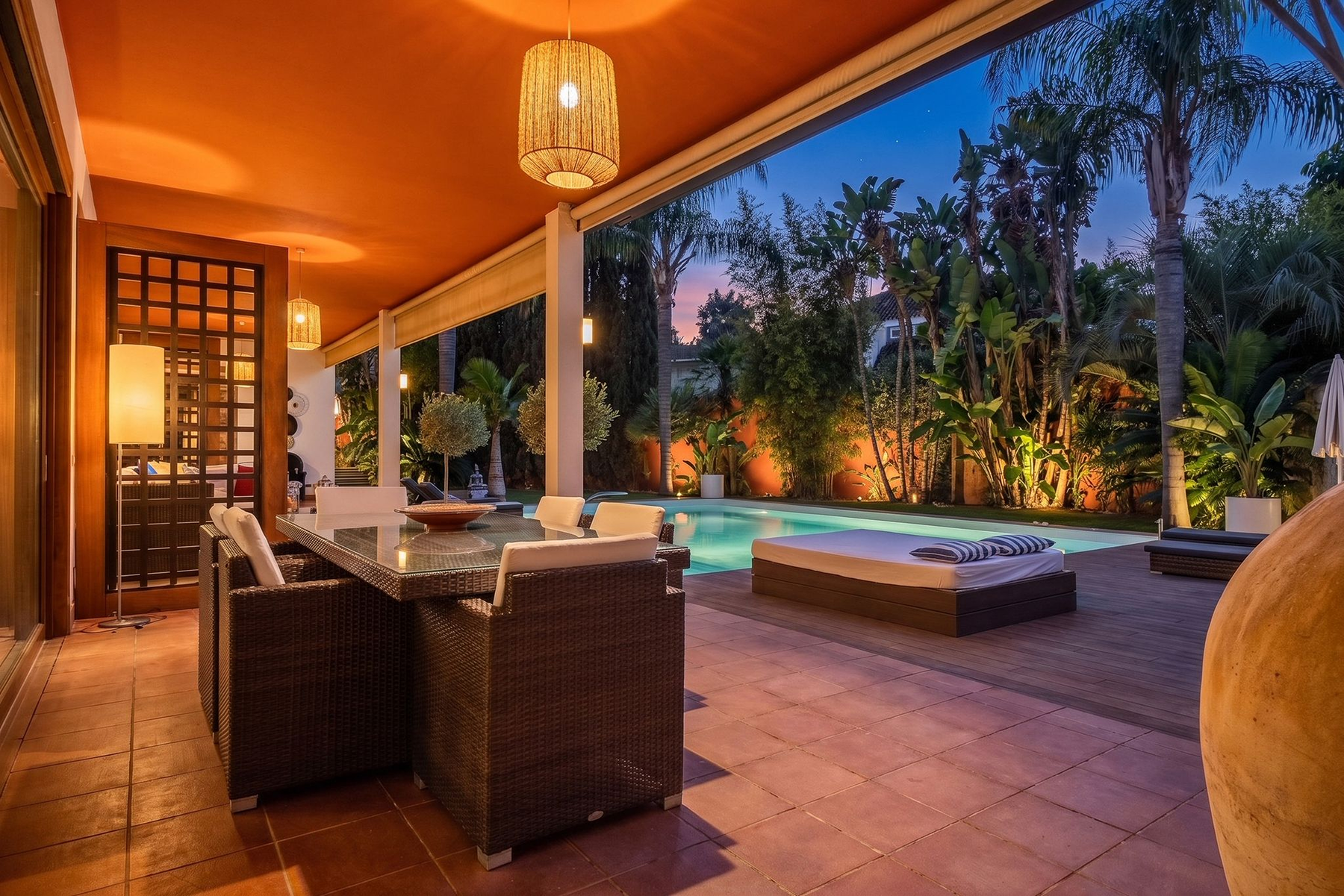  Elegant detached property in Simón Verde with garden and pool - 物件實景