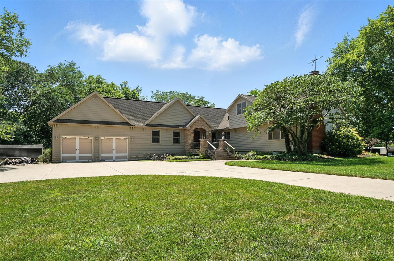Turtle Creek Twp, Ohio, 45036, United States, 3 Bedrooms Bedrooms, ,4 BathroomsBathrooms,Residential,For Sale,1885358