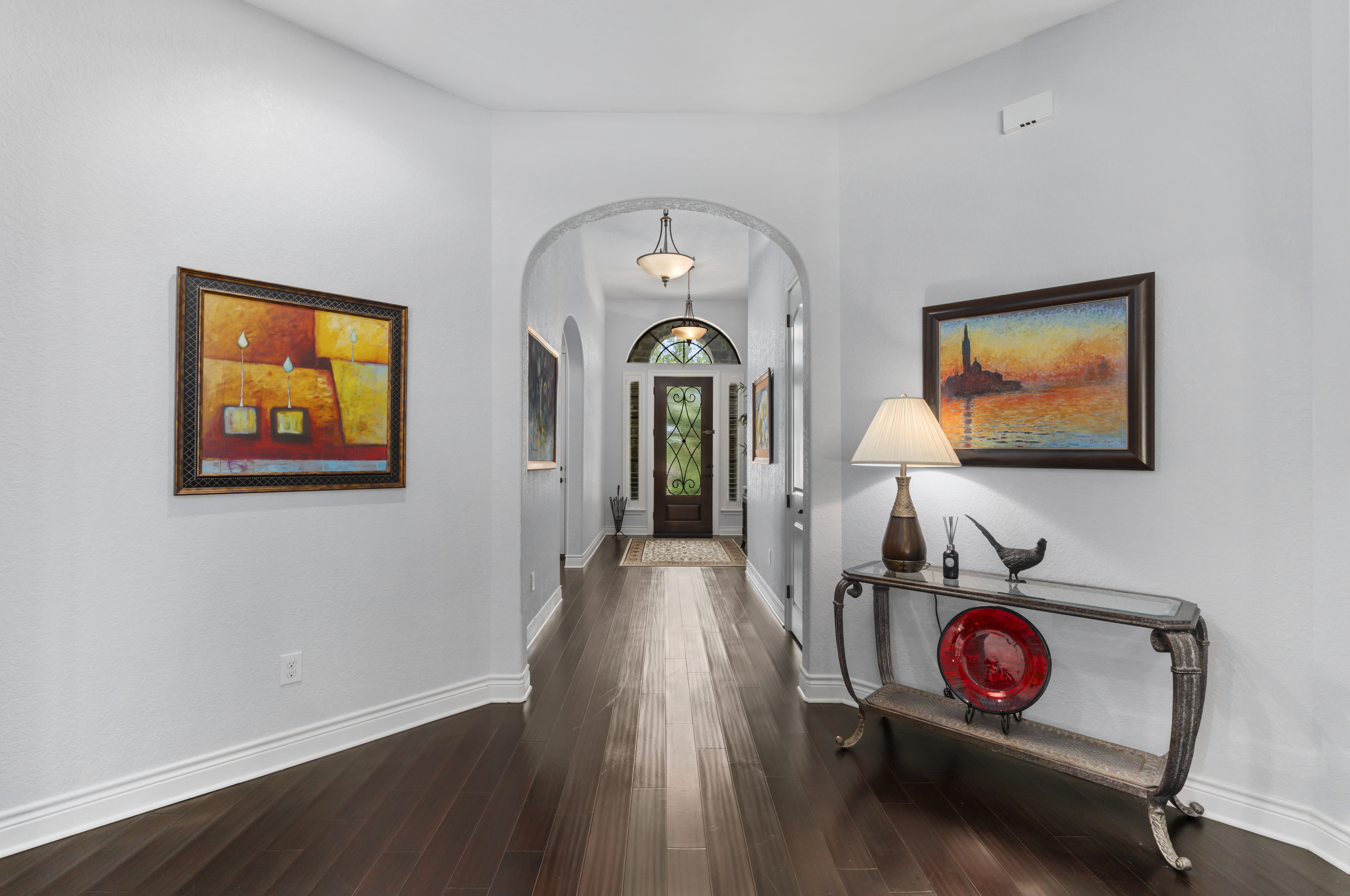  Remodeled Estate Living in Rogers Ranch - 物件實景
