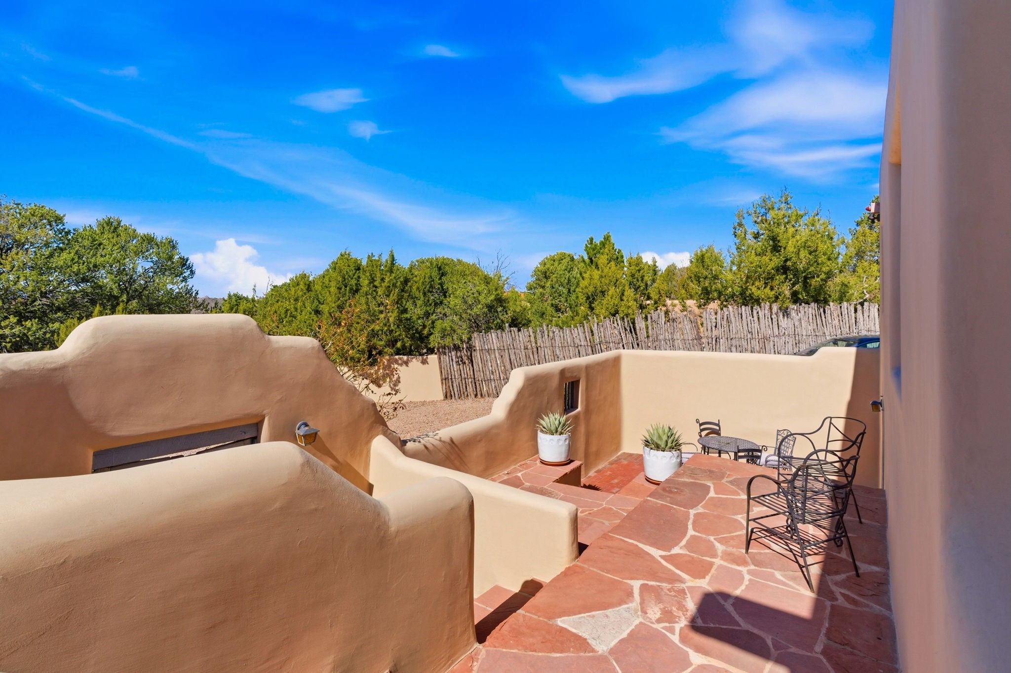  3881 Old Santa Fe Trail - 物件實景