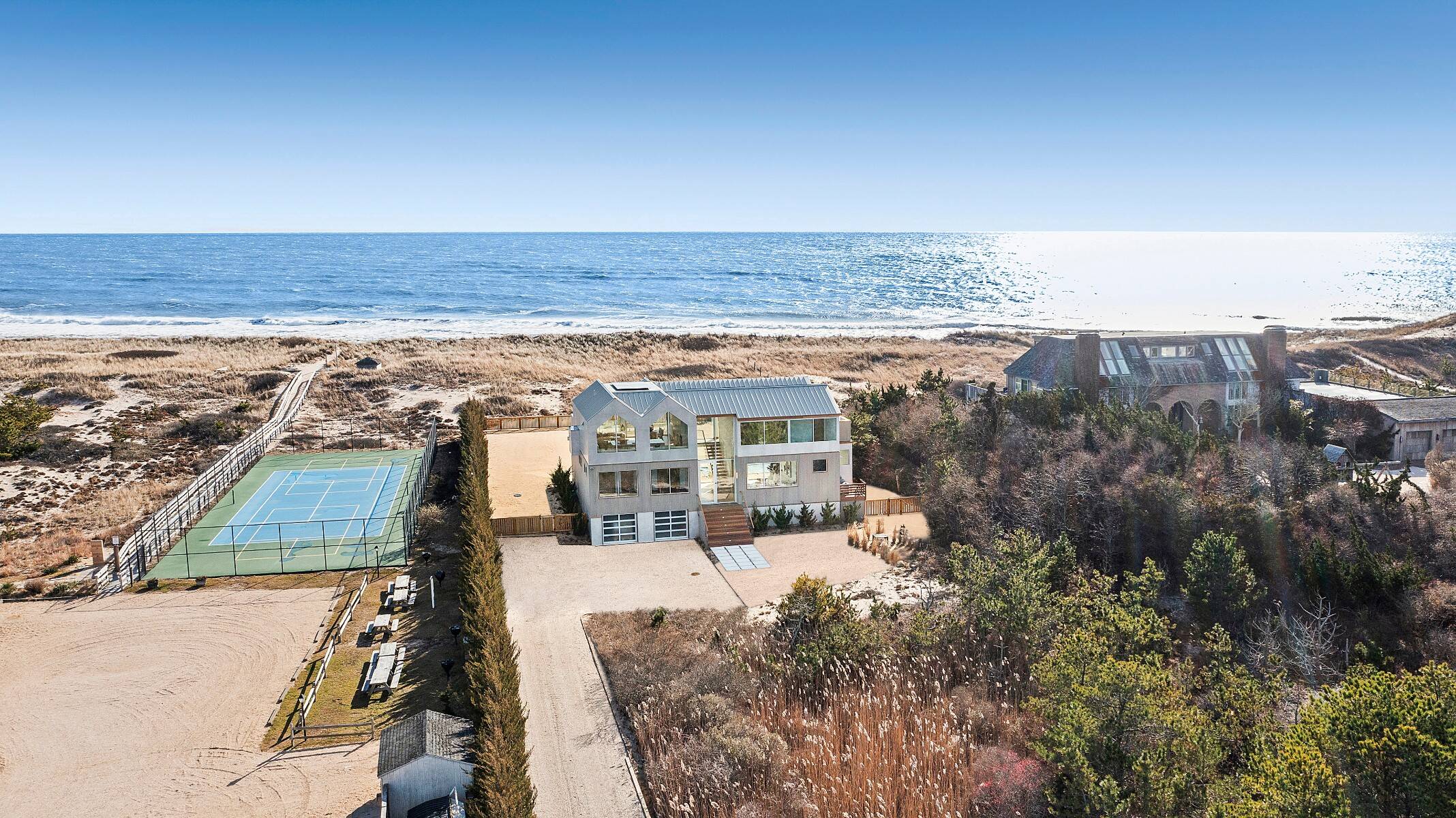  BRAND NEW MODERN OCEANFRONT w/ POOL on 2.6 ACRES IN AMAGANSETT - 物件實景