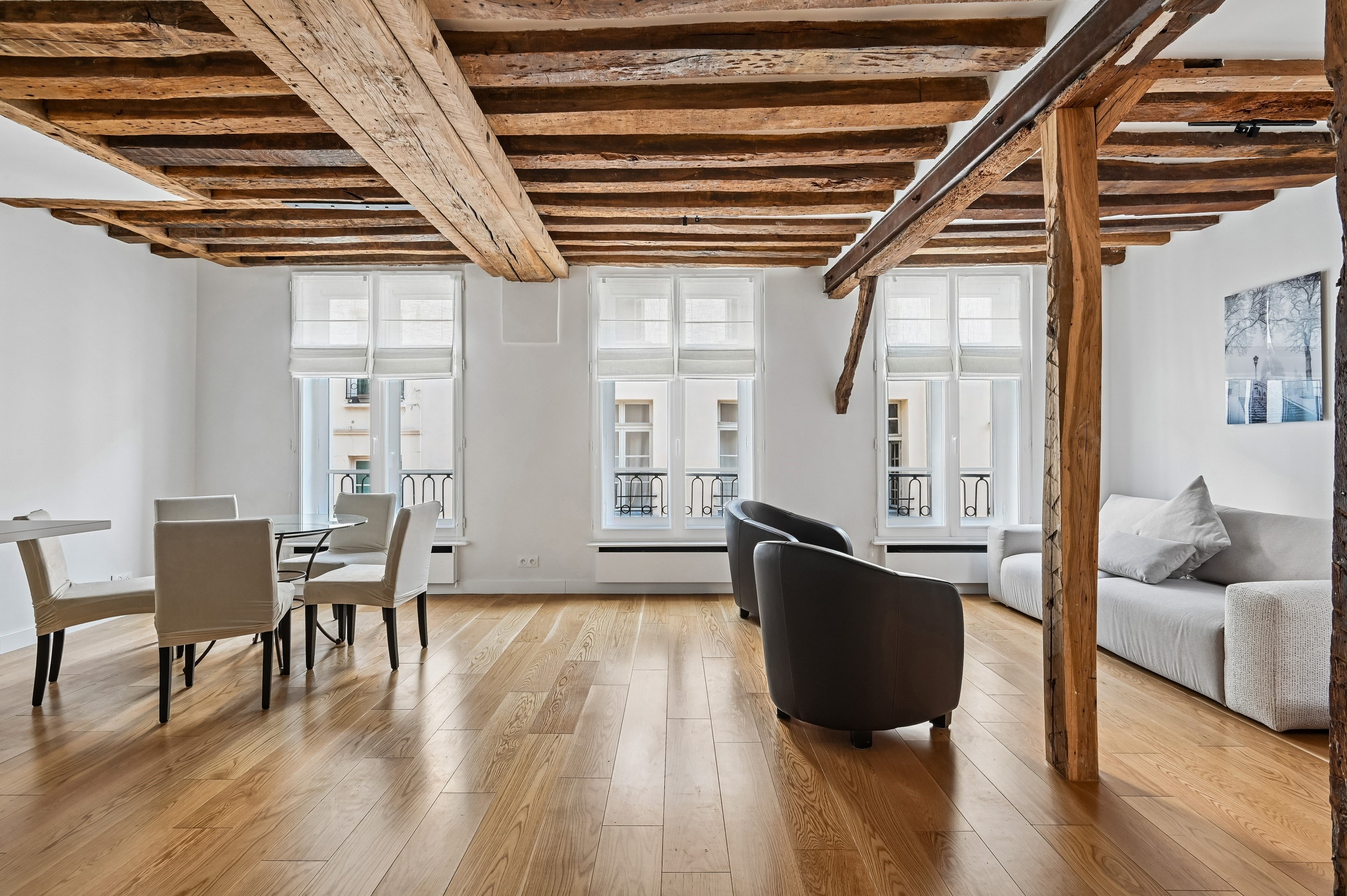  Paris 3rd - Duplex with cathedral roof renovated on the top floor. - 物件實景
