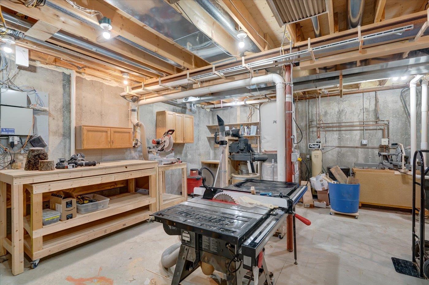 Fitchburg, Wisconsin, 53711, United States, 4 Bedrooms Bedrooms, ,4 BathroomsBathrooms,Residential,For Sale,1977409