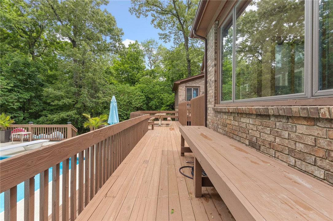 Harrison, Arkansas, 72601, United States, 7 Bedrooms Bedrooms, ,5 BathroomsBathrooms,Residential,For Sale,1850166