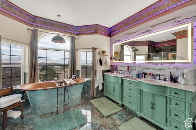 Eagle Mountain, Utah, 84005, United States, 6 Bedrooms Bedrooms, ,6 BathroomsBathrooms,Residential,For Sale,1904525