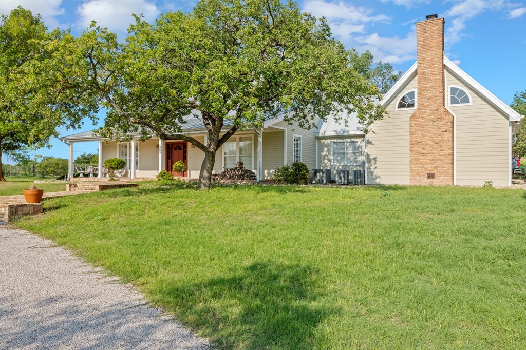 405 405 Frederick Rd, Fredericksburg, Texas, 78624, United States, 5 Bedrooms Bedrooms, ,5 BathroomsBathrooms,Residential,For Sale,405 405 Frederick Rd,1413377