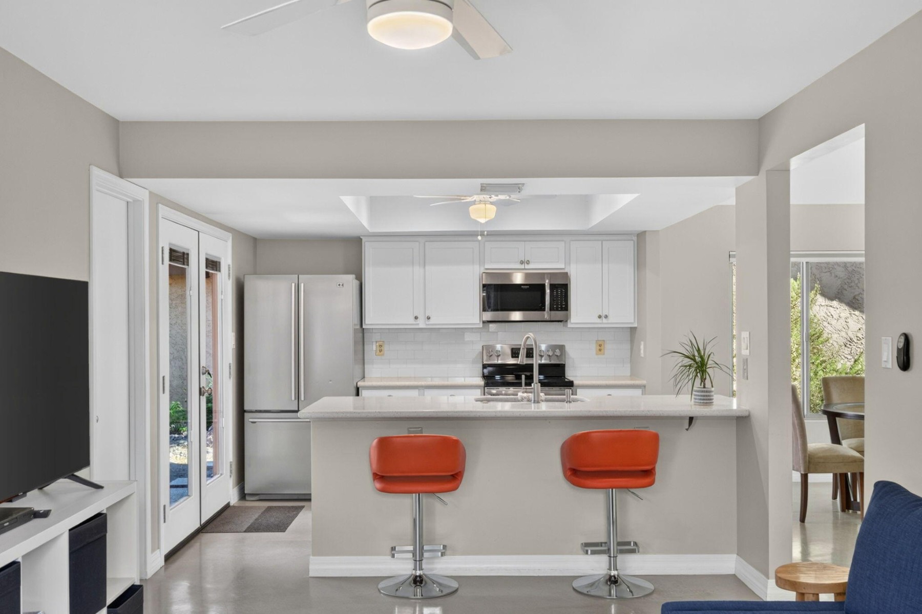  12037 S Half Moon Drive  Phoenix, AZ - 物件實景